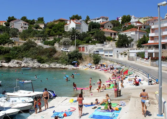 With A Parking Space Mavarstica, Ciovo - 11563 Apartment Trogir